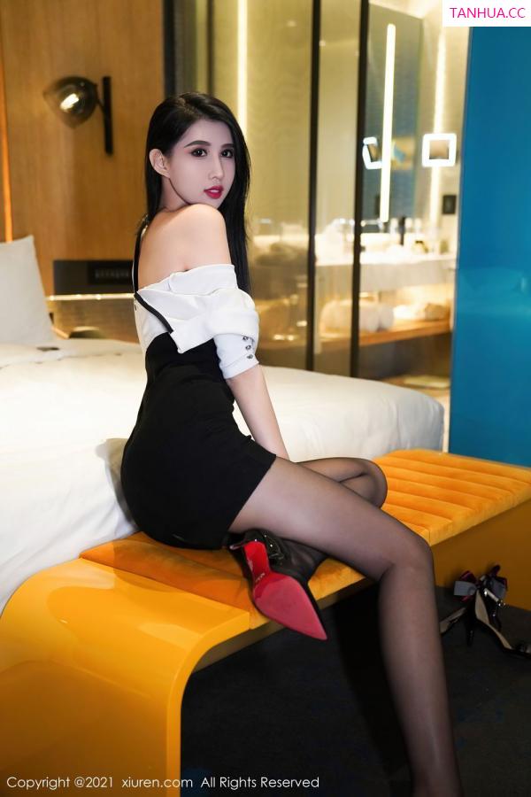 葛征 哈尼宝宝 [XiuRen]高清写真图 2021.01.07 No.2980 葛征第16张图片